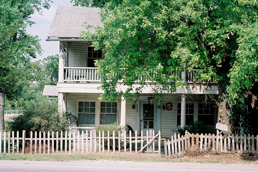 08_House_springs_house2.jpg