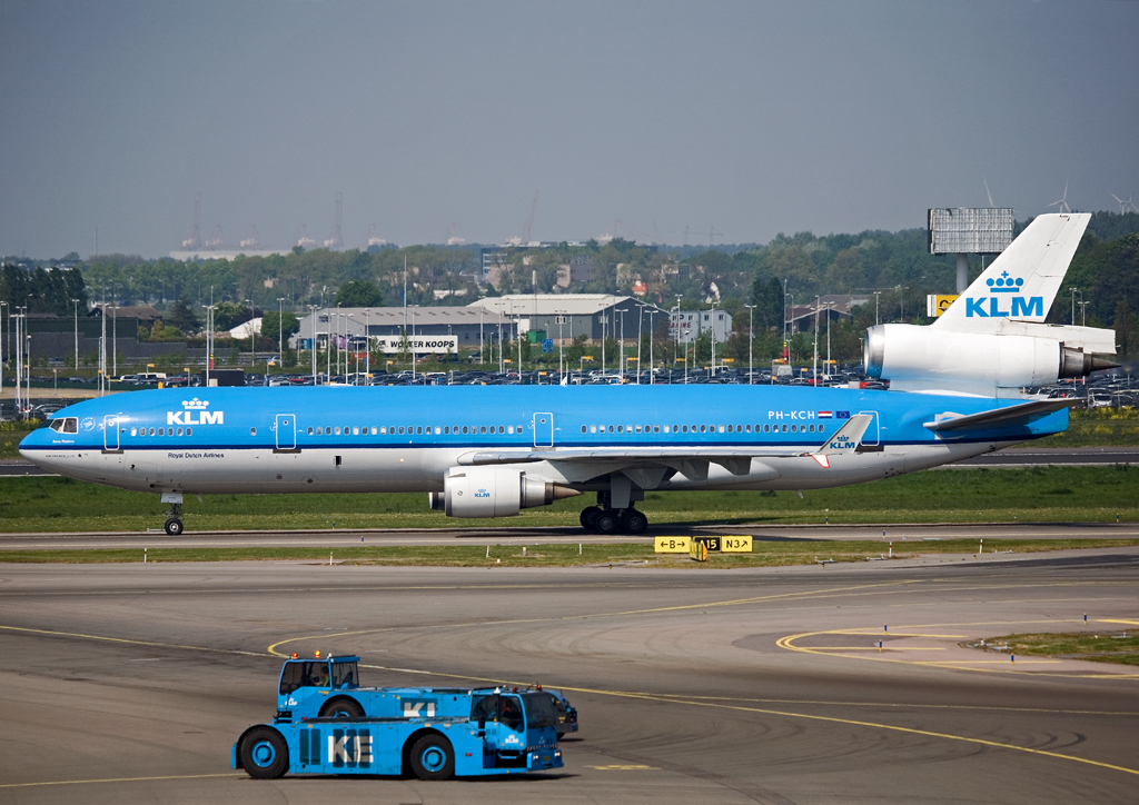 KLM - MD11