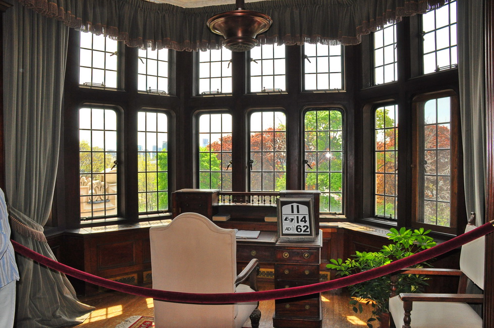 Casa Loma 20.JPG