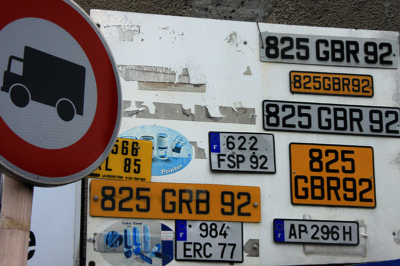 825 GBR 92