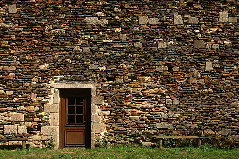 Petite porte