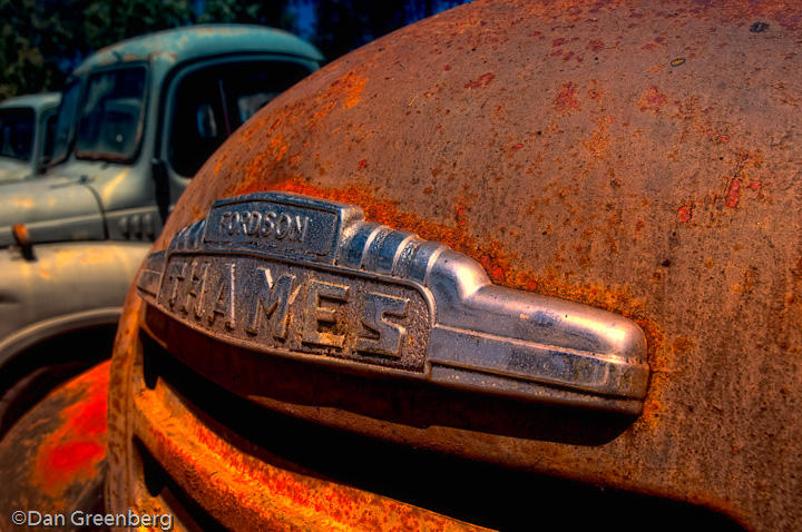 Fordson Thames Truck Emblem