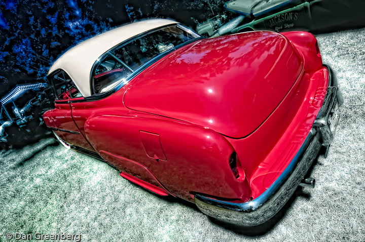 1952 Chevy in Rasberry and White