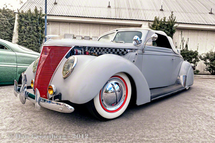 1937 Ford