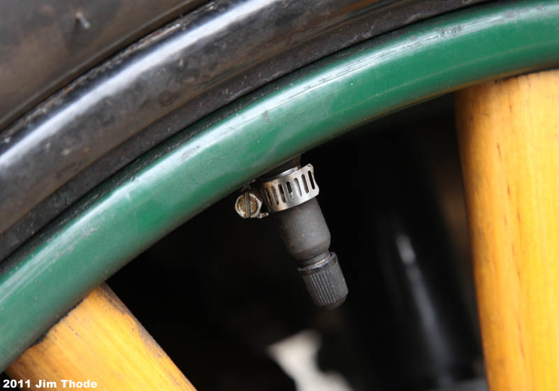 Defective valve stem