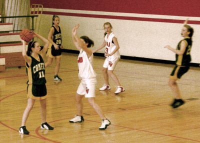Katelyn Looks For A Cutter