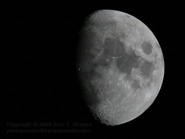 Moon - IMG_9252.JPG
