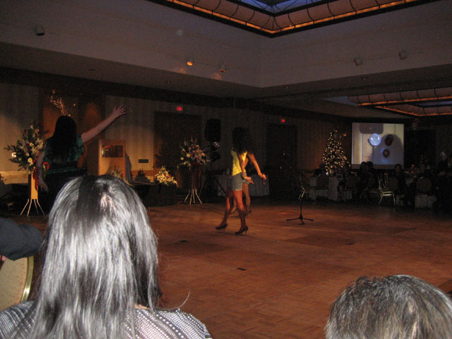 theres ann! *BARF*