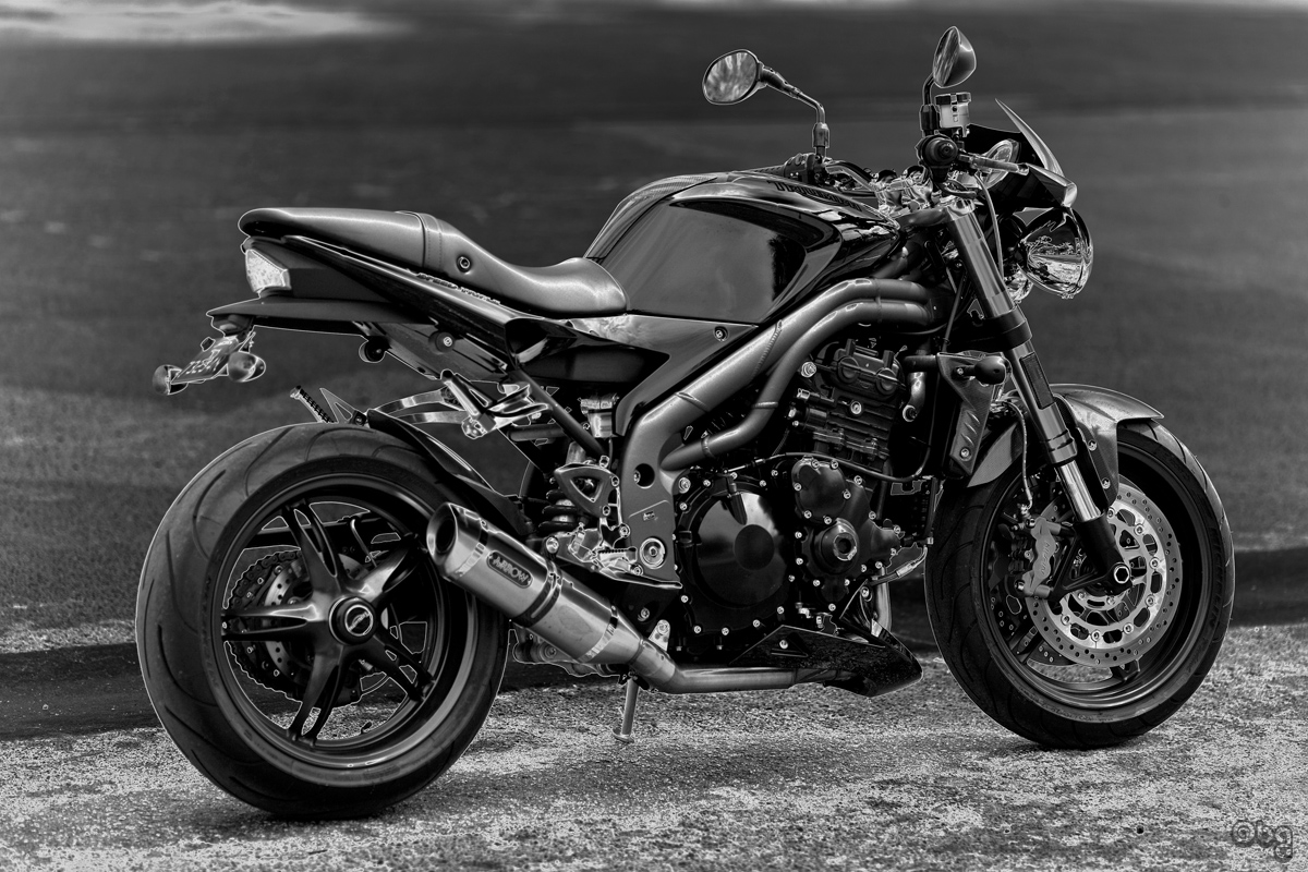 Triumph speed triple