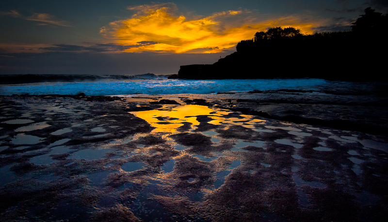 Evening seashore, Tanah Lot Temple, Bali