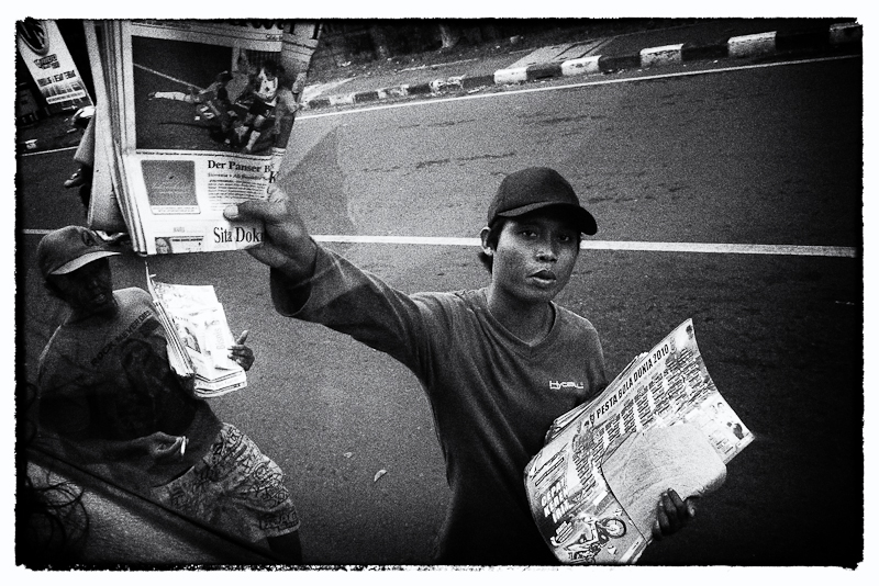 Newspaper vendor, Bali