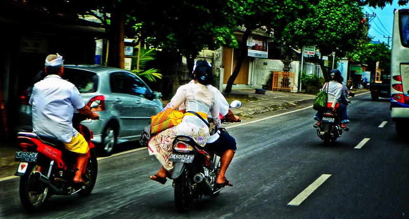 Daily commute in Bali