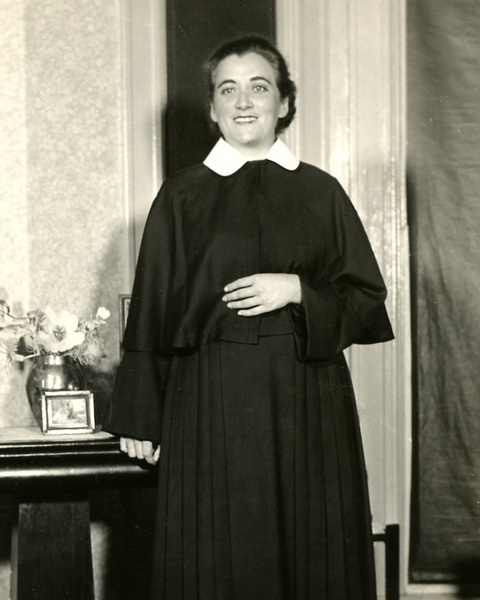 Helen as a candidate for SSNDs - size 8x10