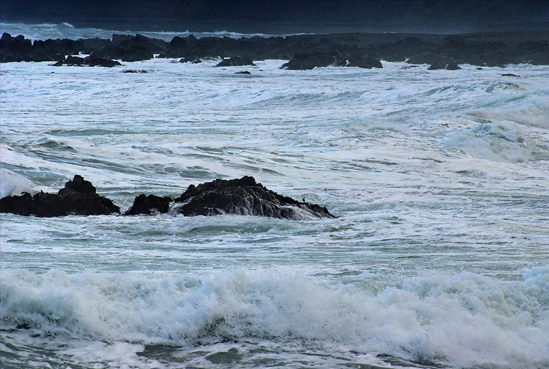 25 July 08 - Southerly storms and a sea of white