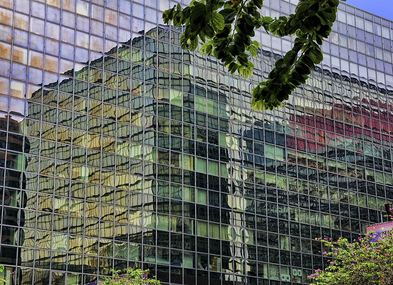 30 May 2010 - Reflections - Hong Kong