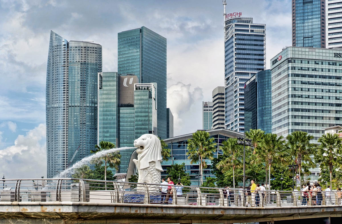 The merlion and high rise buildings, Singapore