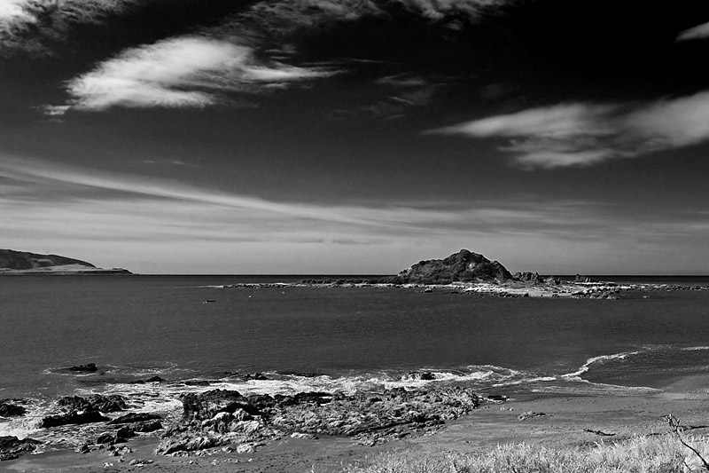 Island Bay in BnW