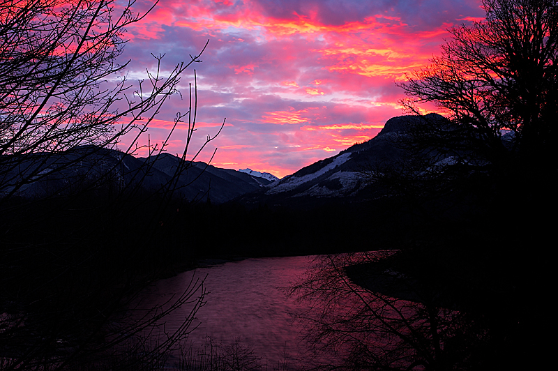 Sunrise on the Skagit River