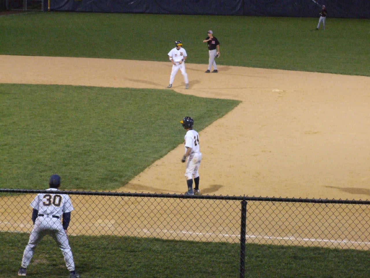 2007_0507BHS-Baseball-80093.JPG