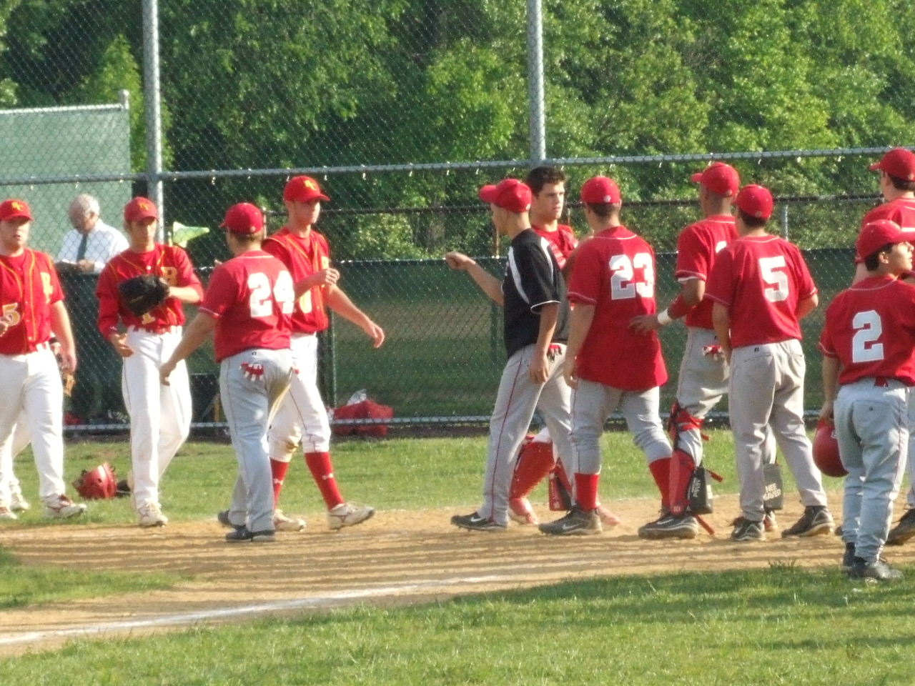 2007_0522BHS-Baseball-130100.JPG