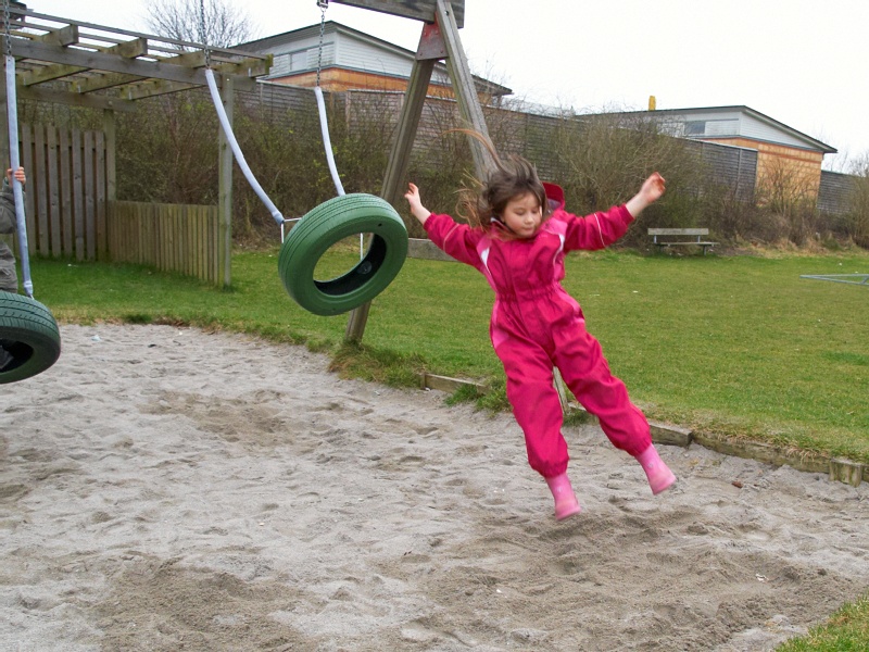 2008-03-09 Nicole flying