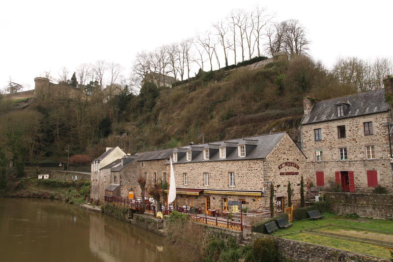 Dinan