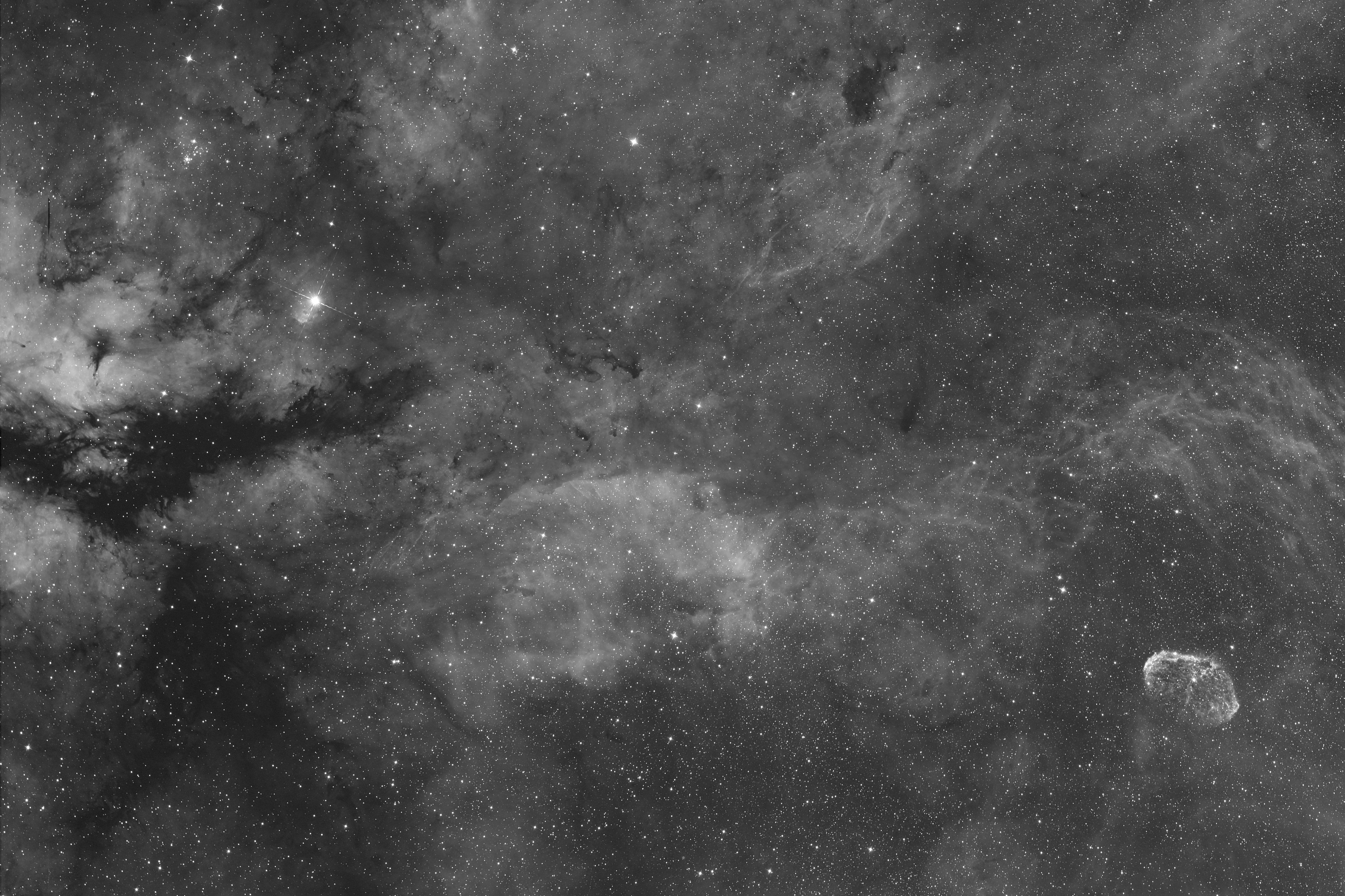 Rgion Gamma Cygne et  nbuleuse du Croissant, Ngc 6888, full