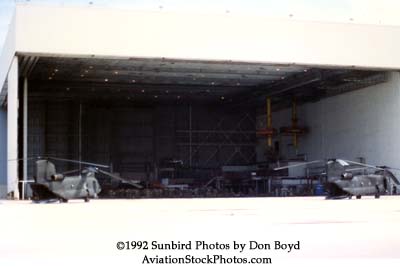 1992 - US Army Chinooks at former Eastern L1011 hangar during Hurricane Andrew relief operations