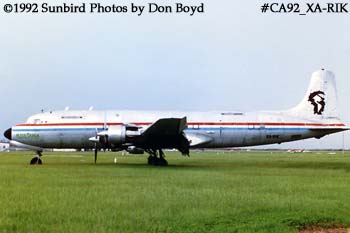 1992 - Maya Cargo Douglas DC-6A XA-RIK blown into grass by Hurricane Andrew