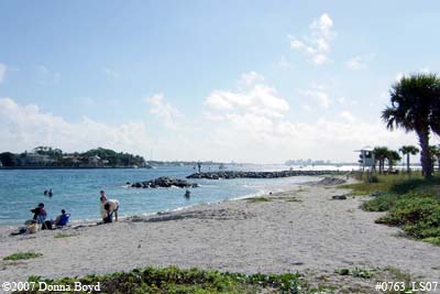 2007 - Southeast side of Peanut Island County Park recreation stock photo #0763