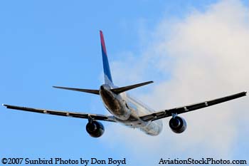 2007 - Delta Airlines B757-___ airline aviation stock photo #3065