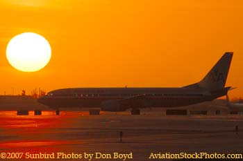 2007 - American Airlines B737-823 at sunset airline aviation stock photo #3088