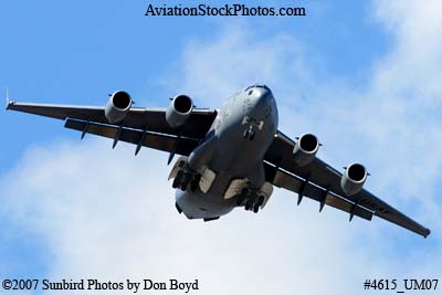 USAF C-17A Globemaster III #04-4136 military aviation stock photo #4615