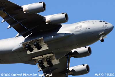 USAF C-17A Globemaster III #04-4136 military aviation stock photo #4622