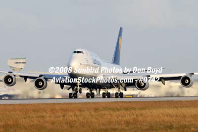 2008 - Lufthansa B747-430 D-ABVR airline aviation stock photo #0742