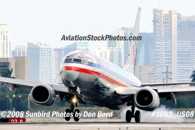 2008 - American Airlines B737-823 N943AN landing at MIA aviation airline stock photo #1063