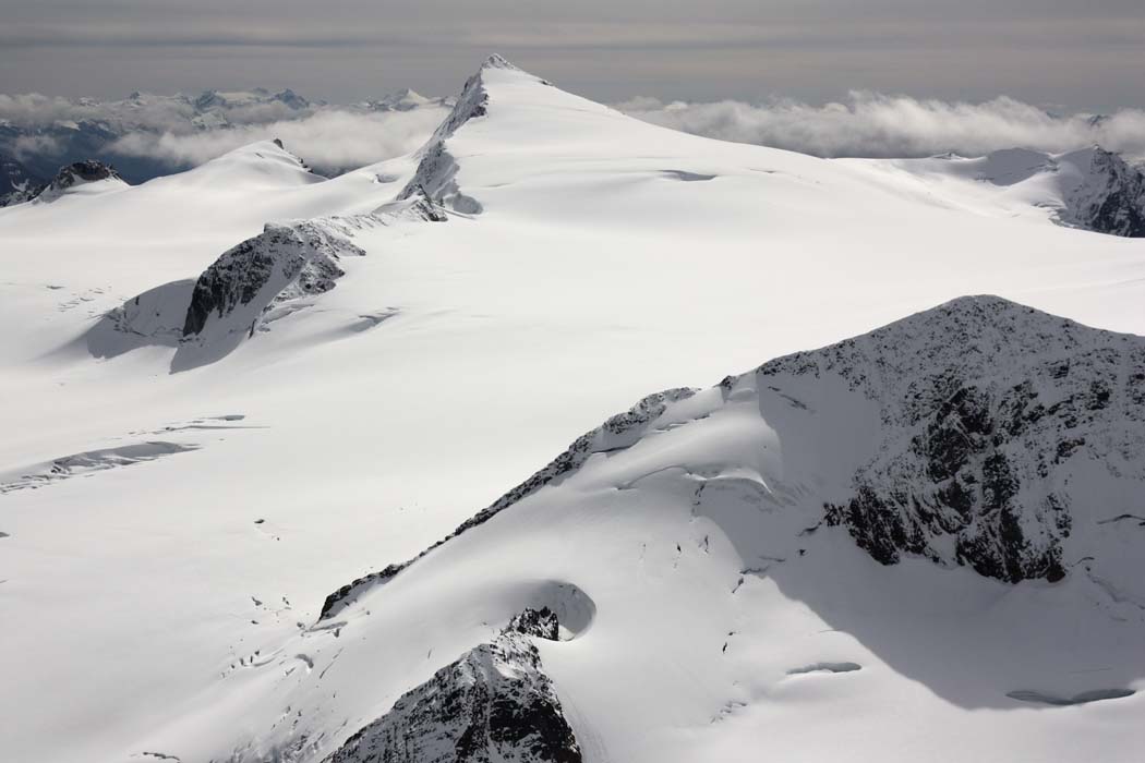 Conrad & Upper Conrad Icefield <br> (Bugaboos090808-_263.jpg)