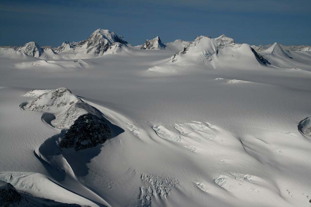 Cerberus & Monarch Icefield, View SW <br>(MonarchIceFld040307-_190.jpg)