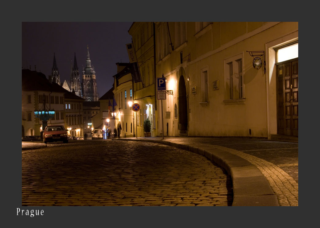 050 Prague by night_D2B4132.jpg