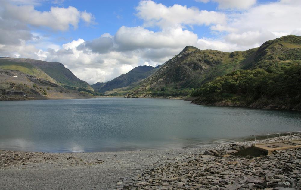 Llyn Peris near Llanberis.JPG