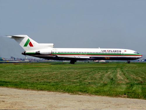 B.727-200 CS-TCJ