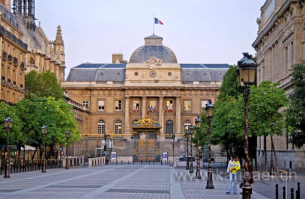Palais de Justice (4662)
