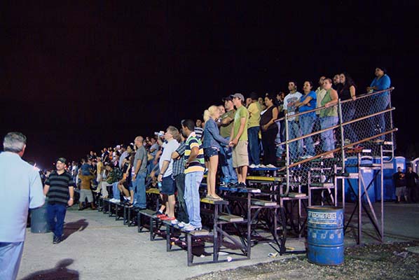 2008 - spectators at Countyline Dragway
