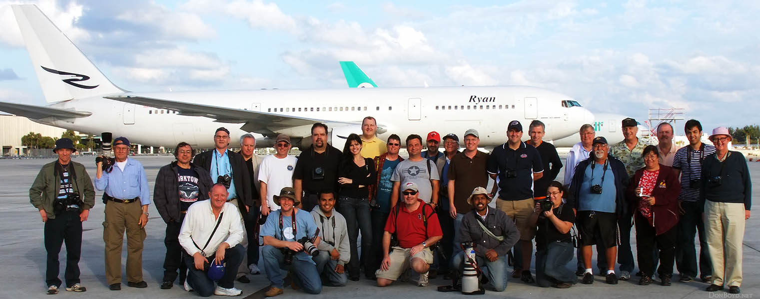 Bus #2 tour group (THE finest photogs of all) posing in the northeast corner of Miami International Airport #5811