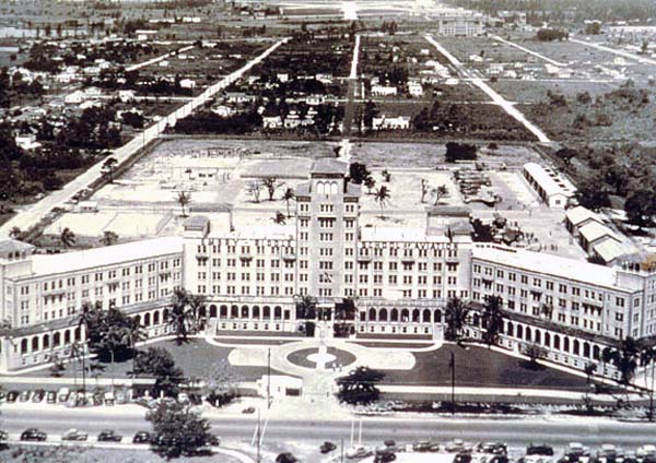 1940s & 50s - The Aviation Building, formerly the Fritz Hotel, home of National Airlines and Embry-Riddle School of Aviation