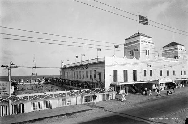 1921 - Hardies Bathing Casino on Miami Beach