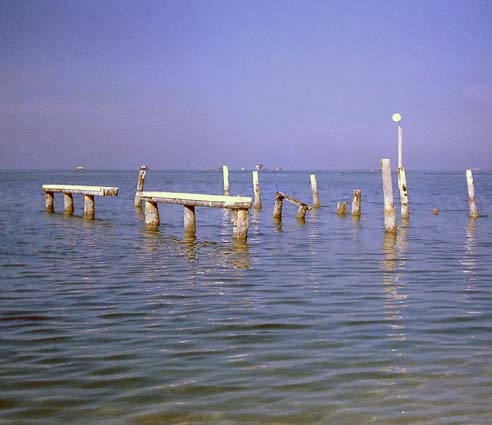 1966 - Stiltsville in the background