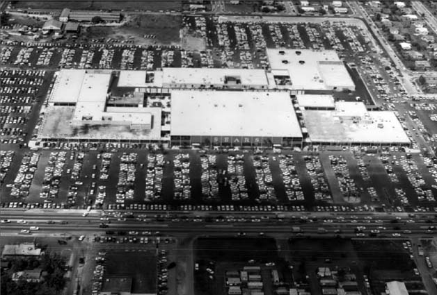 1960 - Northside Shopping Center a month after opening when Sears Northside opened on April 20th