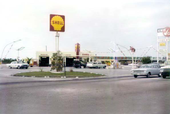 1965 - Uhligs Shell gas station at 6700 Bird Road in front of the Kwik Chek shopping center, Miami