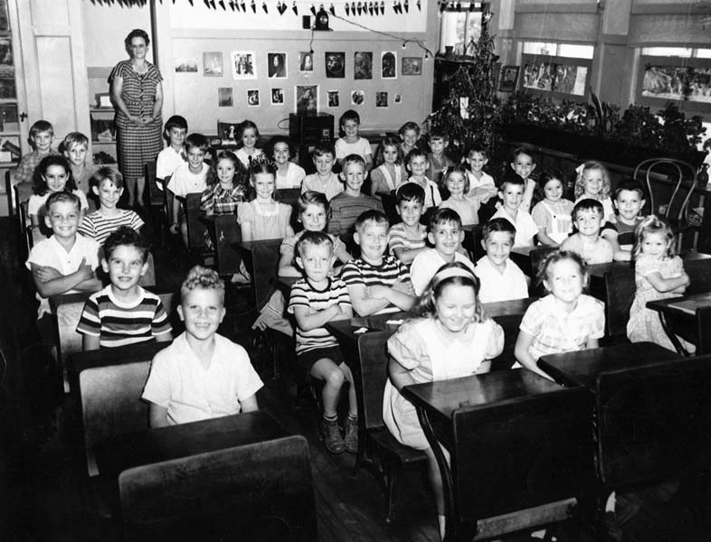 1947 - Mrs. Williams 2nd grade class at Coral Gables Elementary in Coral Gables